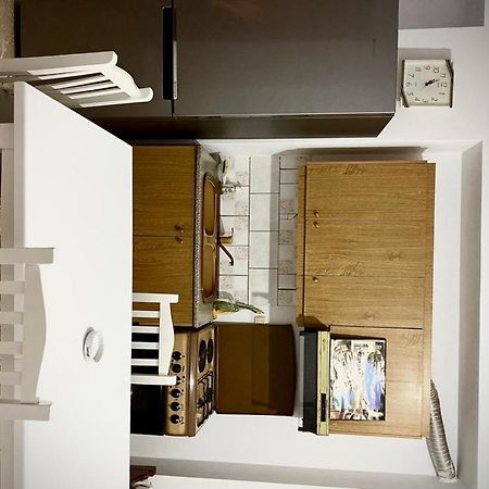 Honey Apartment Near Port Of Saranda Exteriör bild