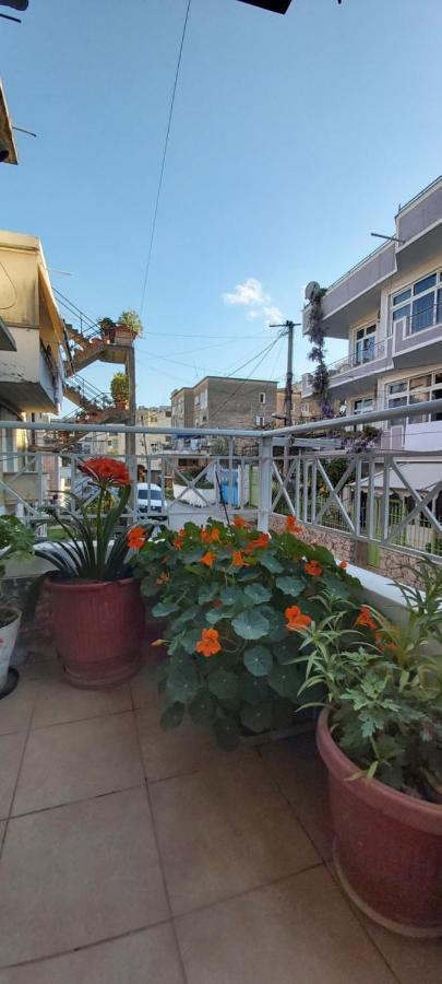 Honey Apartment Near Port Of Saranda Exteriör bild